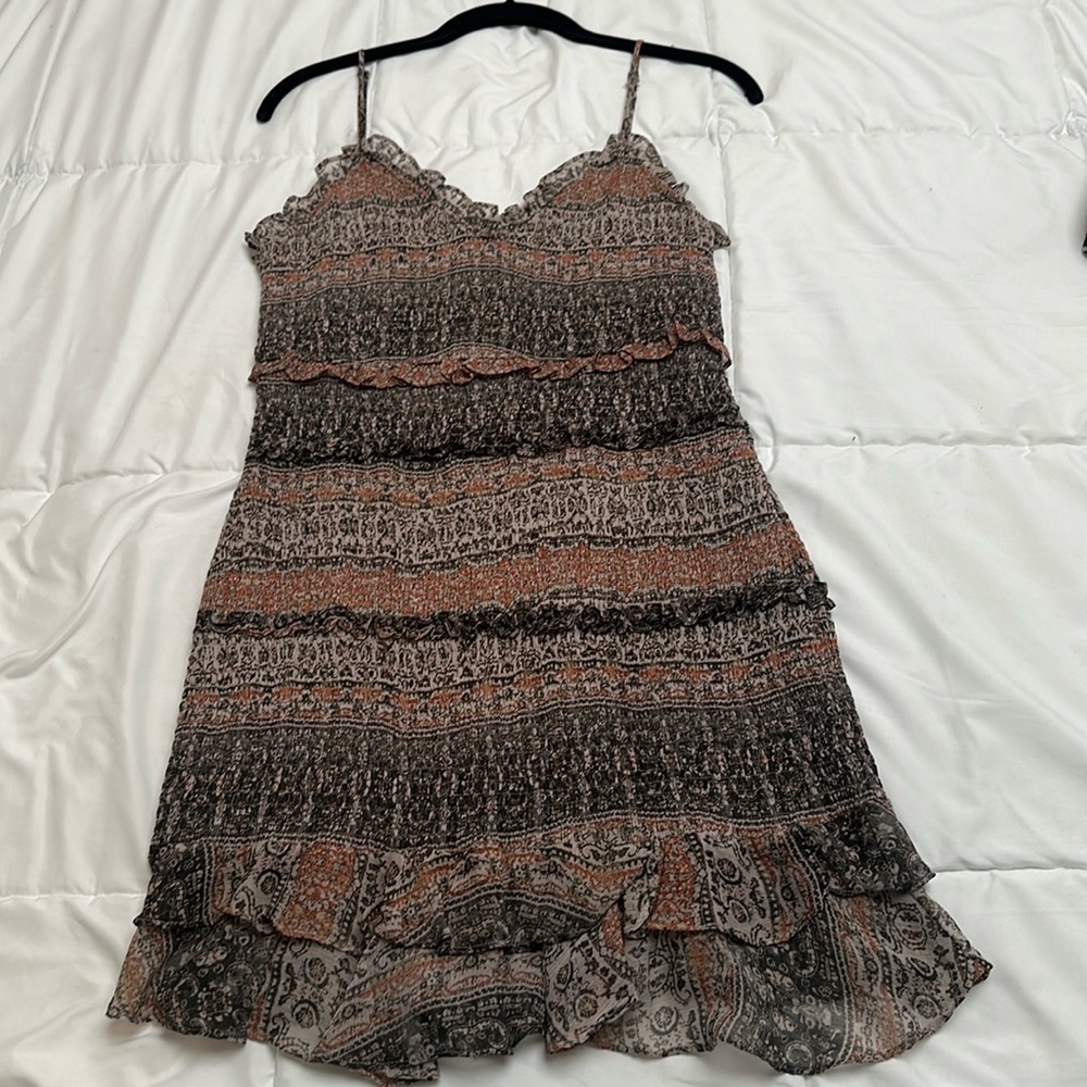 Olivaceous dress